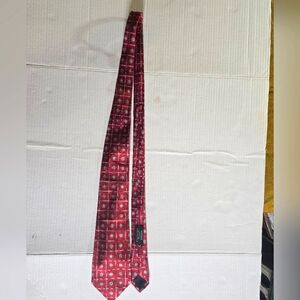 Countess Mara Silk Red Geometric